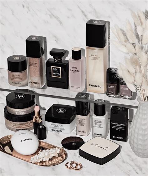 chanel maquillaje historia|where to buy chanel cosmetics.